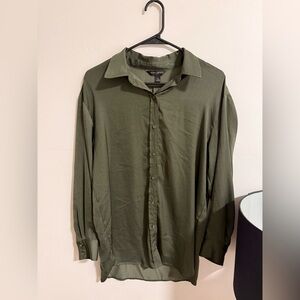 Banana Republic Satin Button Up